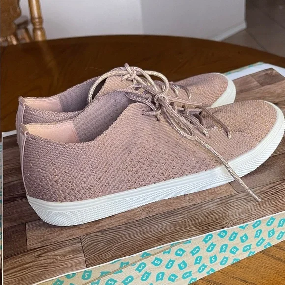 Rothy's Tan Knit Sneakers - Picture 2 of 6